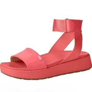 UGG LENNOX SANDALS
